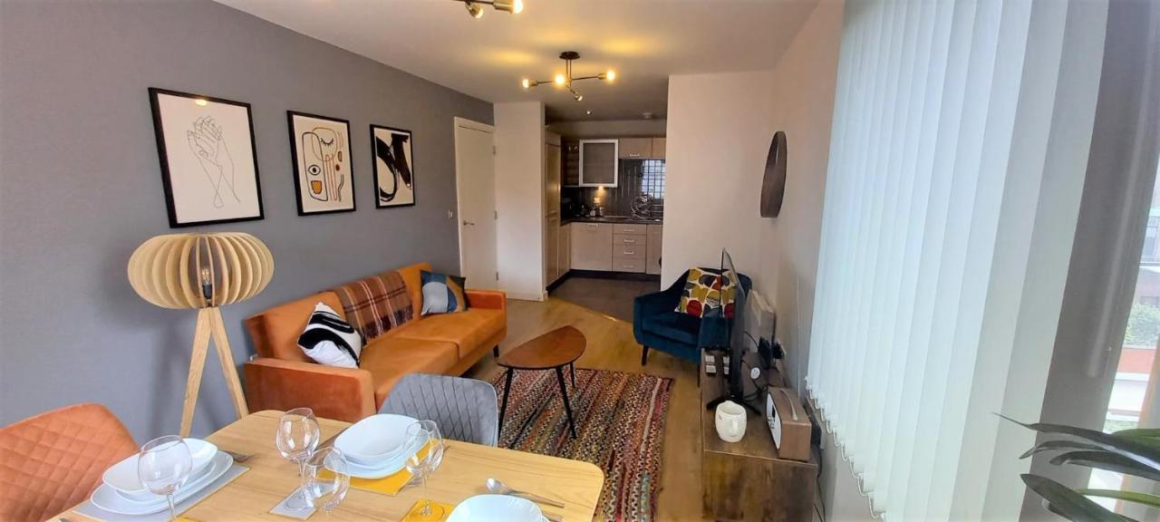 Stunning Modern Coventry City Centre Apartment Екстериор снимка