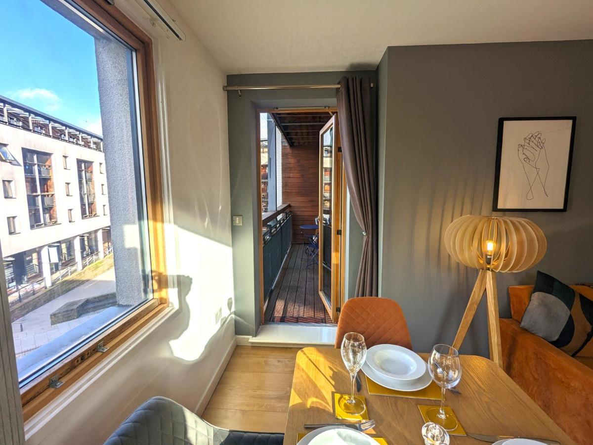Stunning Modern Coventry City Centre Apartment Екстериор снимка