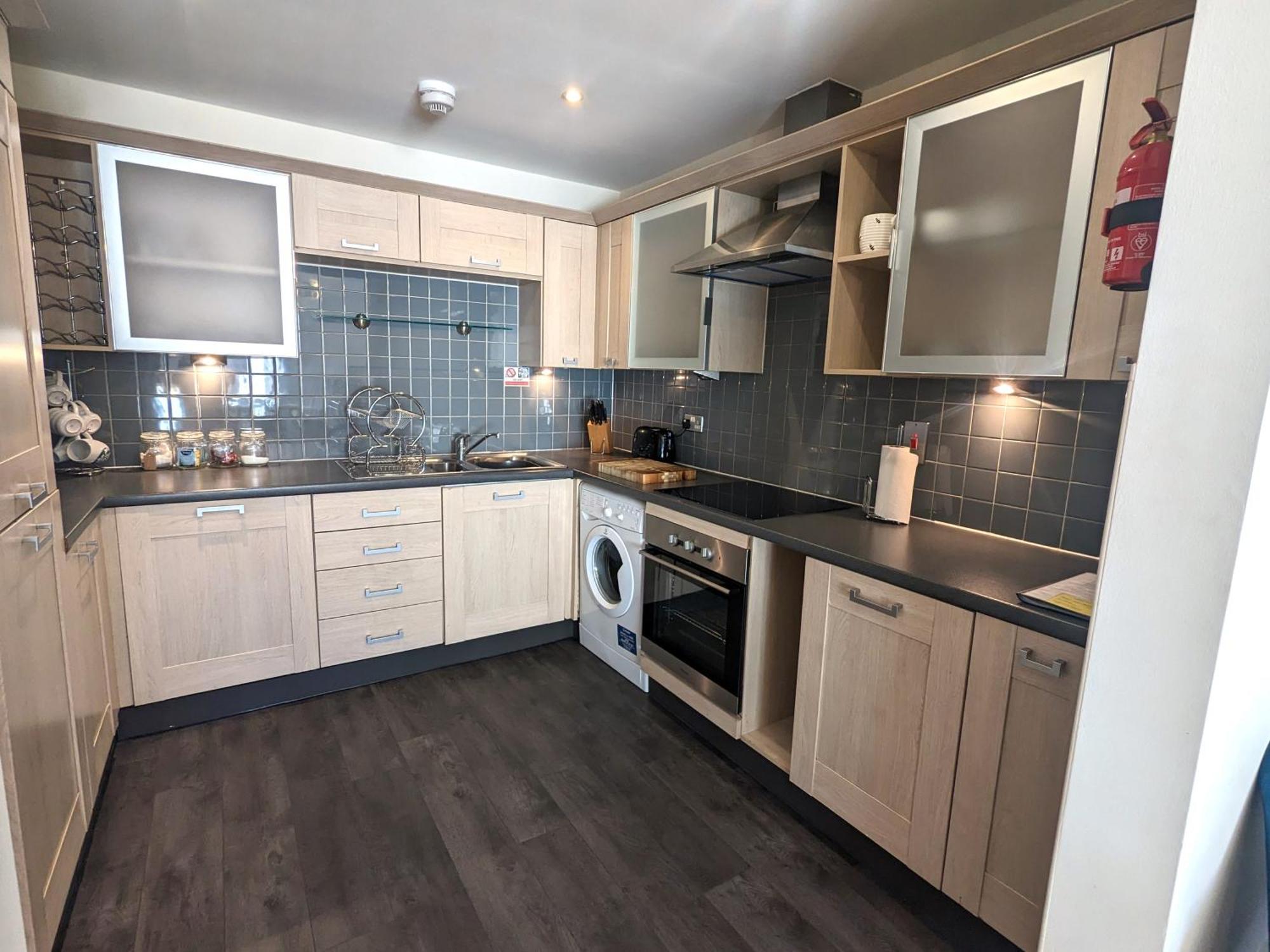 Stunning Modern Coventry City Centre Apartment Екстериор снимка