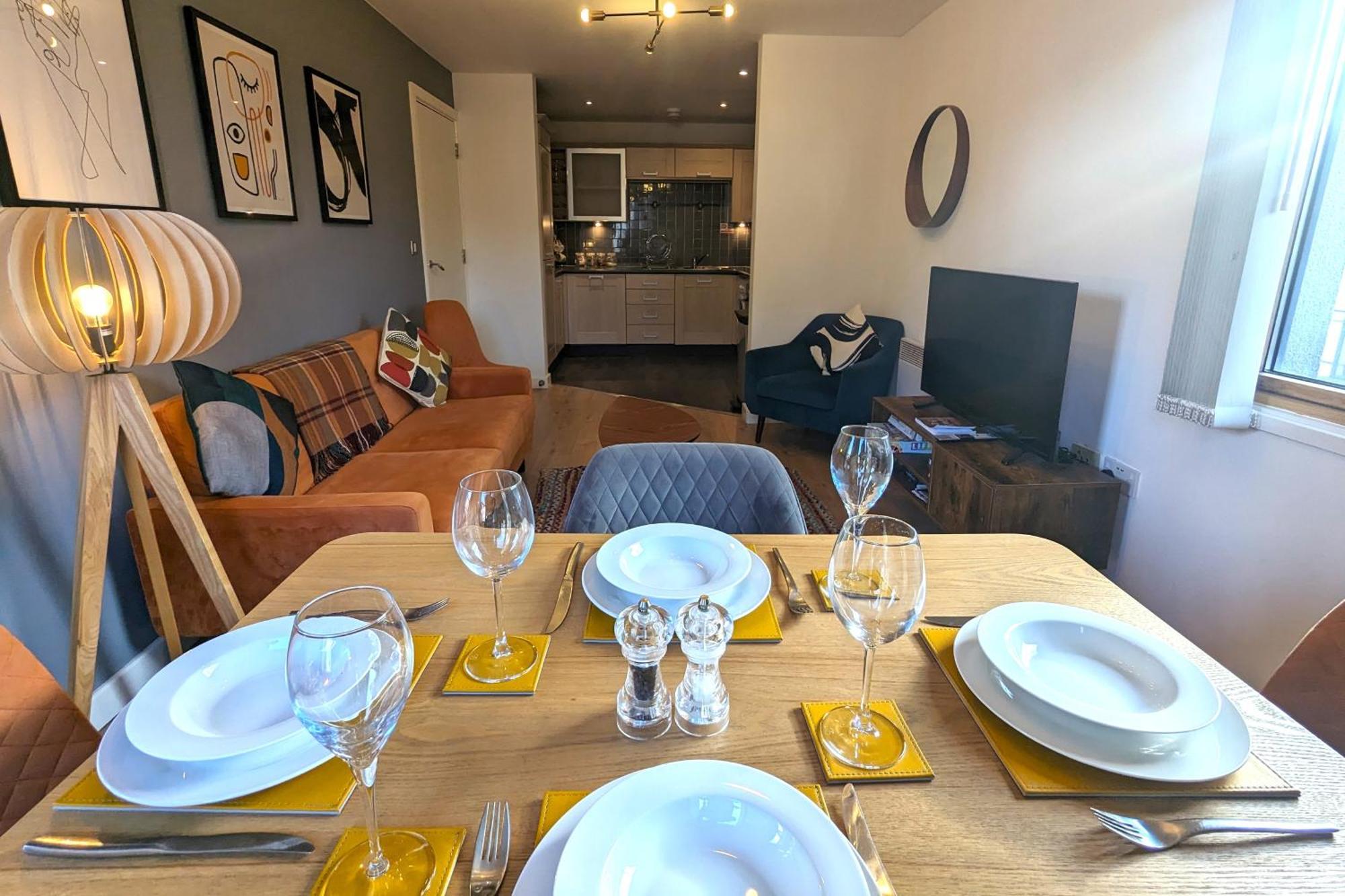 Stunning Modern Coventry City Centre Apartment Екстериор снимка