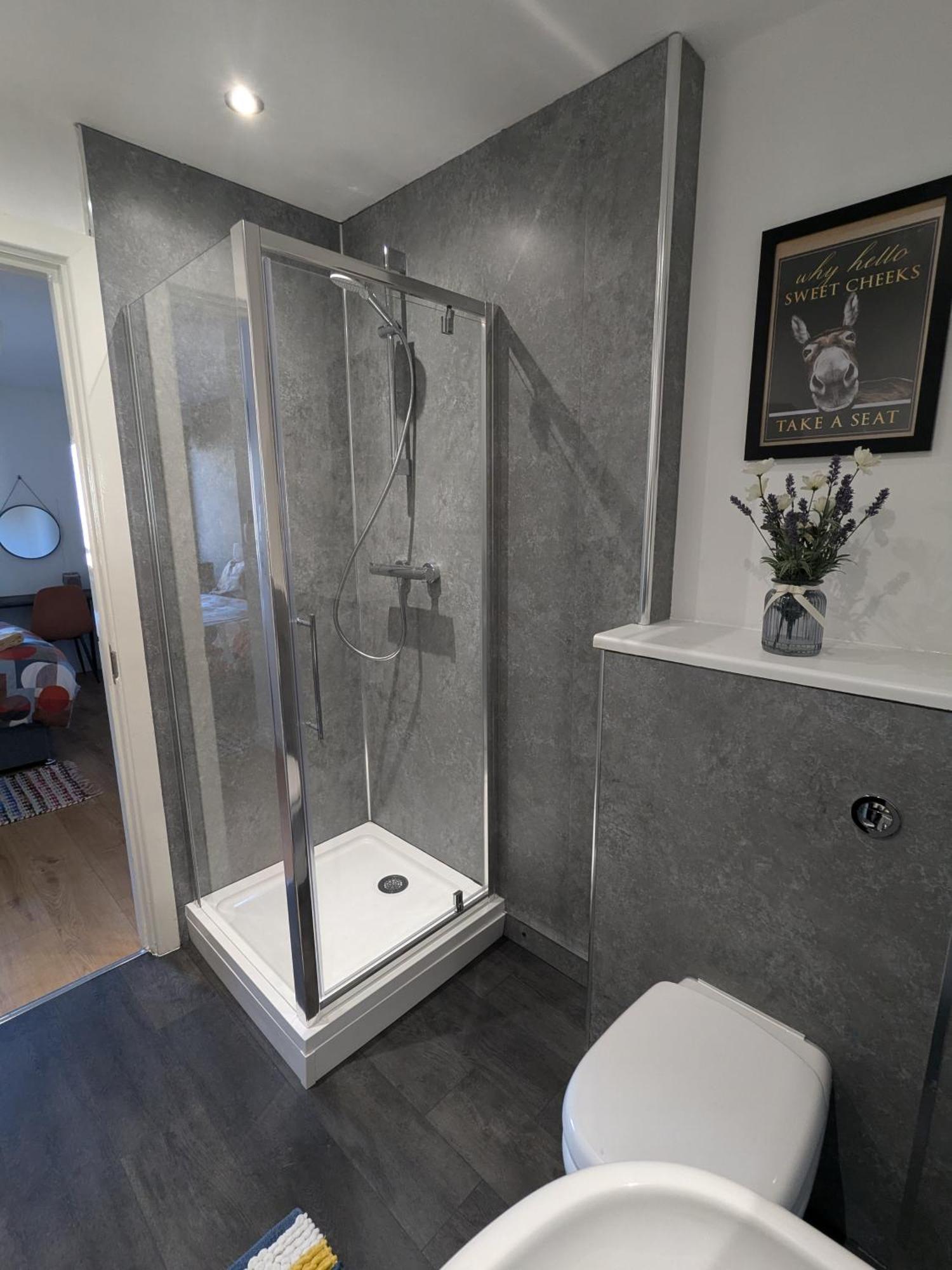 Stunning Modern Coventry City Centre Apartment Екстериор снимка